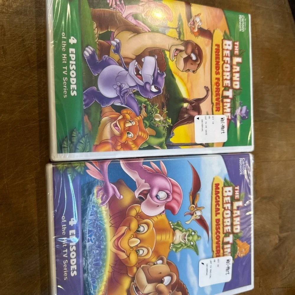 The Land Before Time DVD Set (Green & Purple)